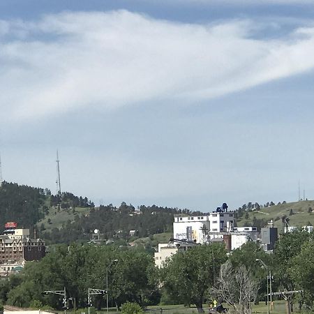 רפיד סיטי The Nest Hotel מראה חיצוני תמונה
